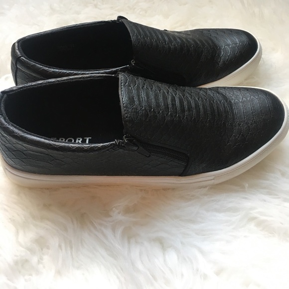 Report black leather like shoes- 11 - Picture 3 of 5